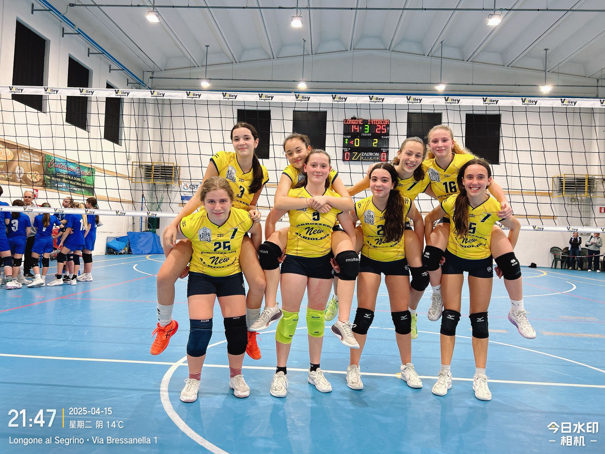 u 13 F